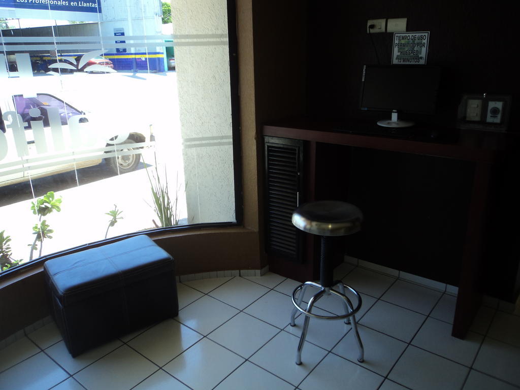 Hotel California Navojoa Zewnętrze zdjęcie